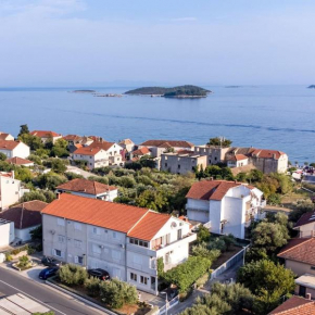 Villa MAR
